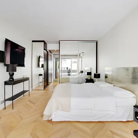 Magnifique 140 M2 Avec Terrasse - Bail Mobilite